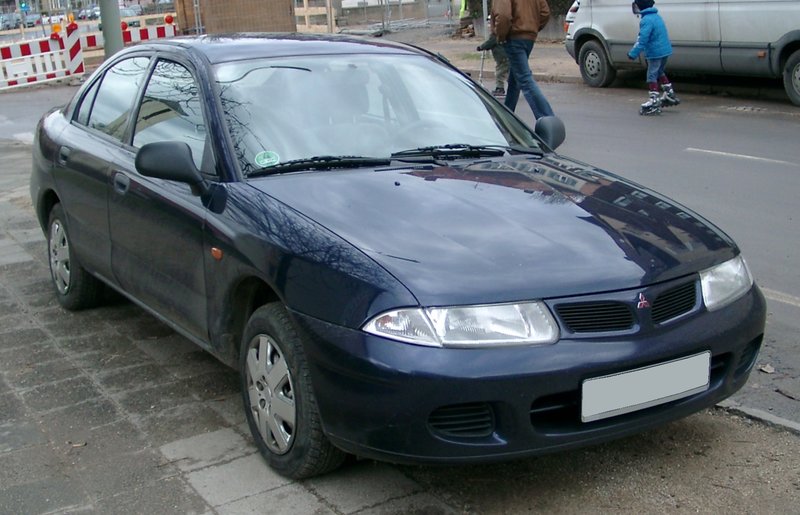 Mitsubishi_Carisma.thumb.jpg.ffc7b005f63